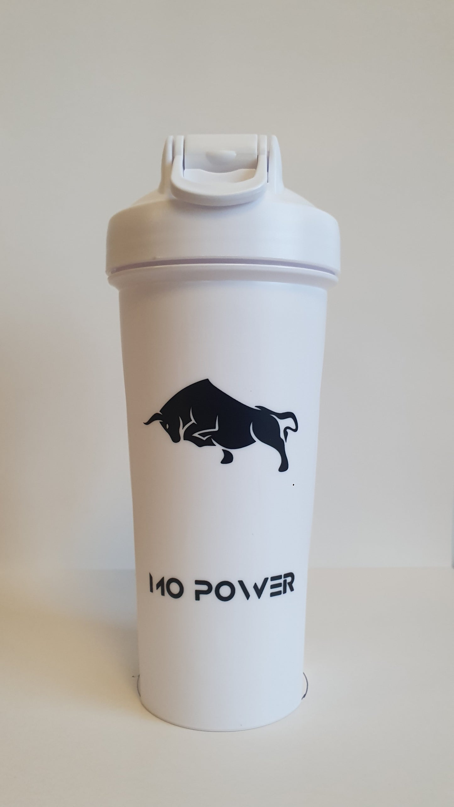 MO POWER x Drink Shaker - White