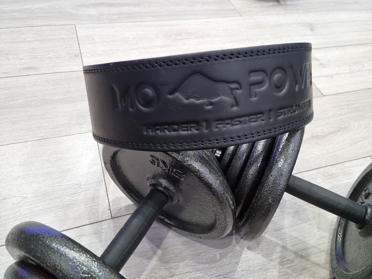 MO POWER x Premium leather Lever belt